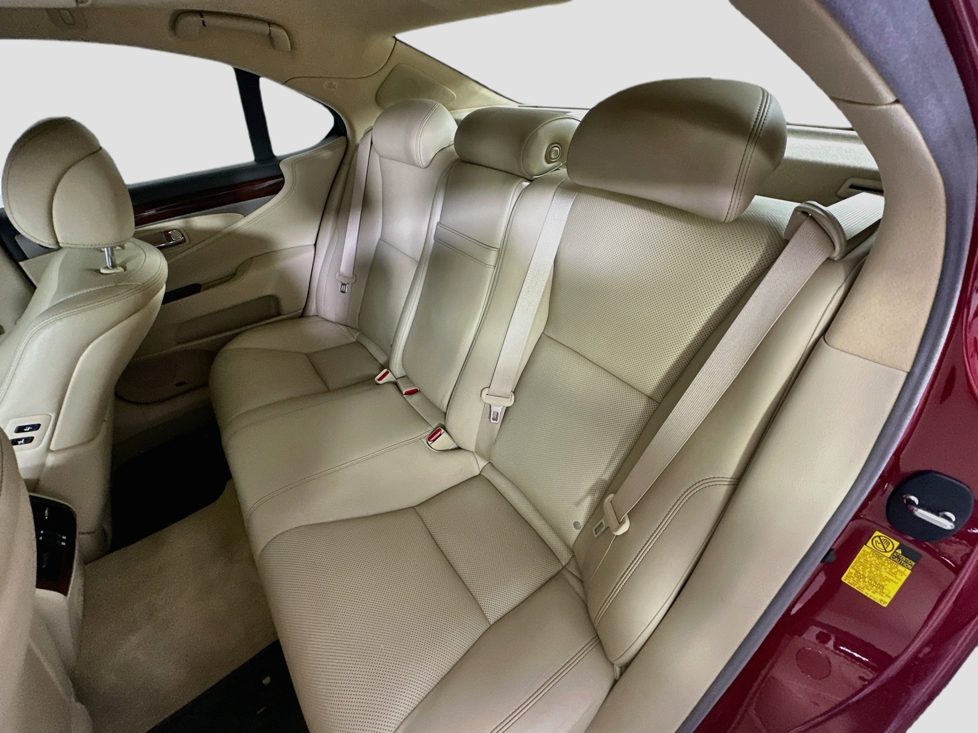 Used 2013 Lexus LS 460 w/ Comfort Pkg RWD image 27
