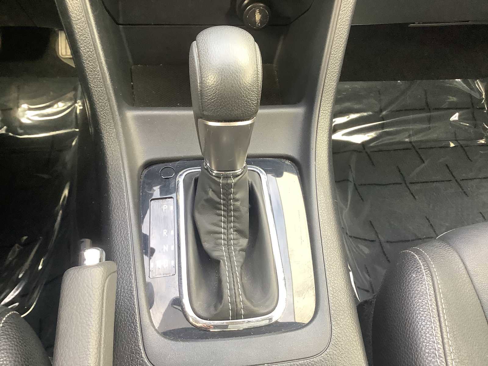 Used 2015 Subaru Impreza 2.0i Limited image 18