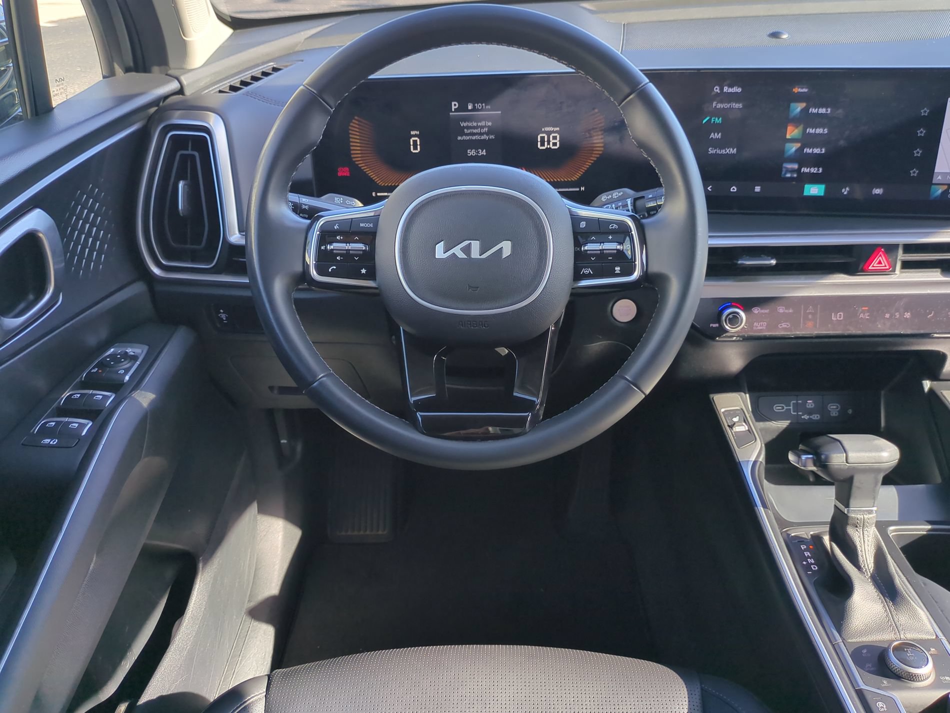 Used 2024 Kia Sorento S AWD/4WD image 16