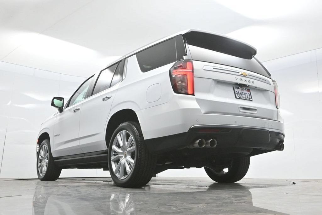 Used 2022 Chevrolet Tahoe High Country w/ Premium Package 2 AWD/4WD image 70