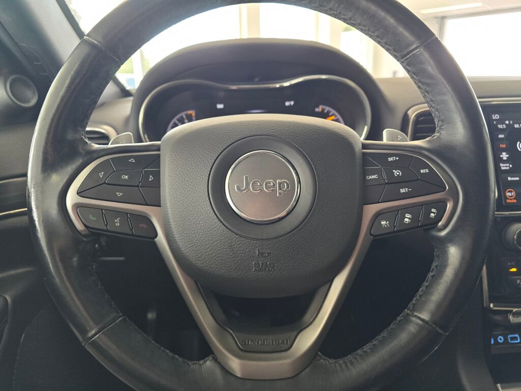 Used 2020 Jeep Grand Cherokee Limited X image 23