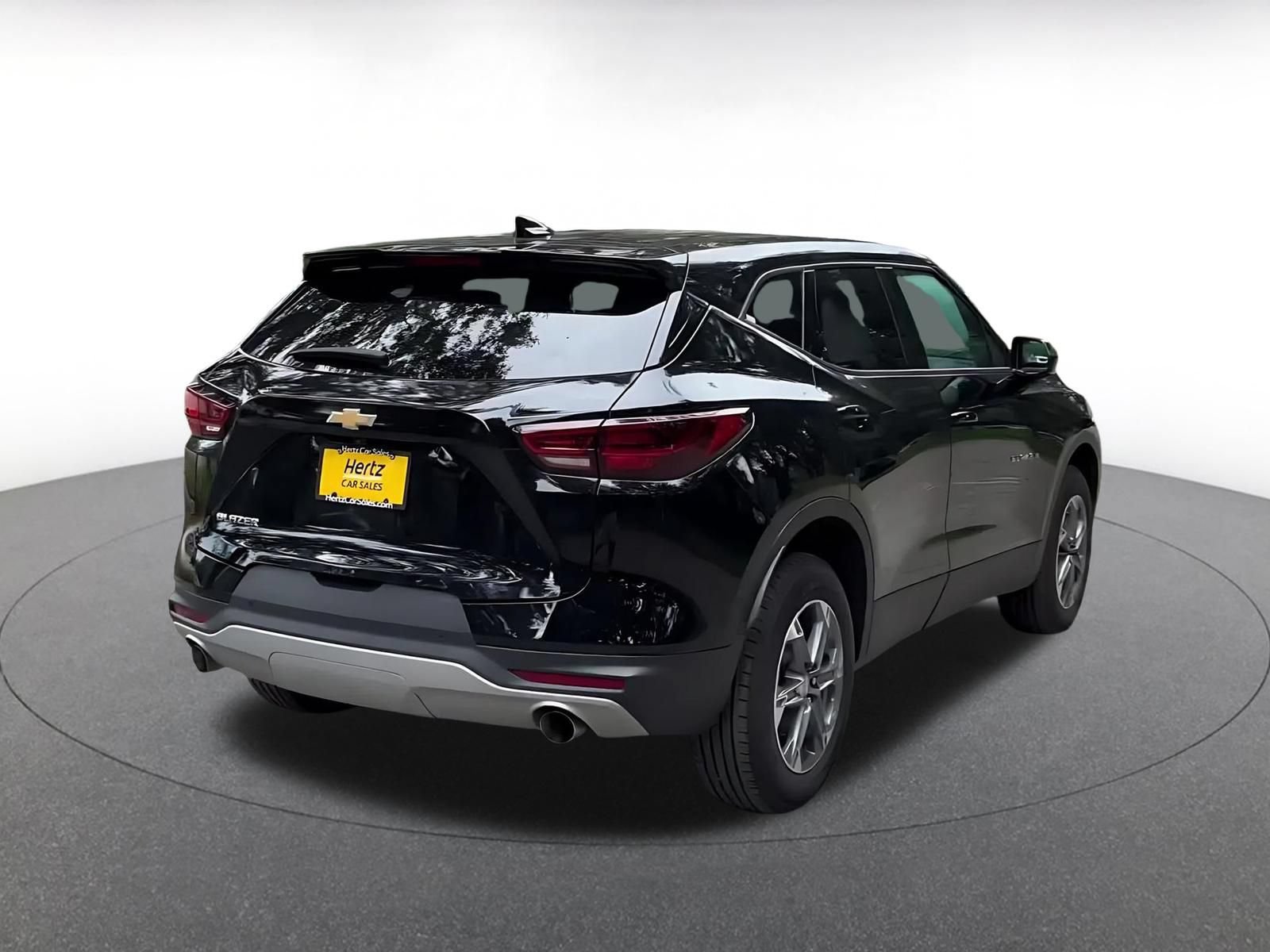 Used 2026 Chevrolet Blazer LT FWD image 14