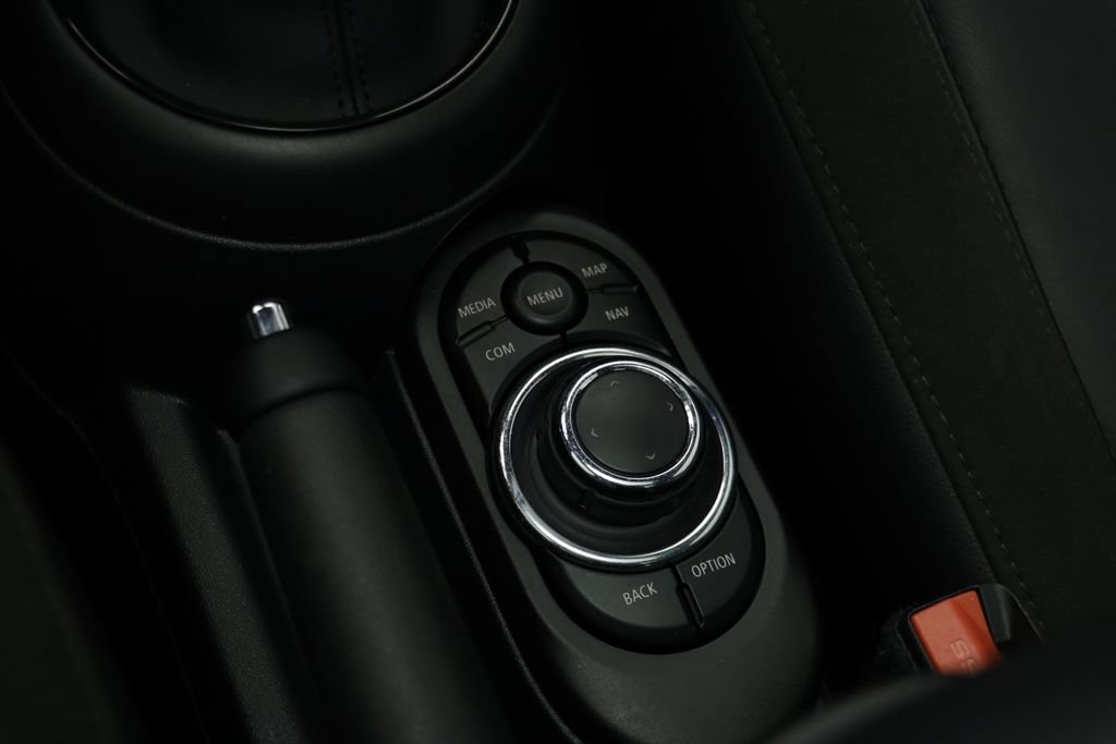 Used 2023 MINI Cooper S FWD image 12