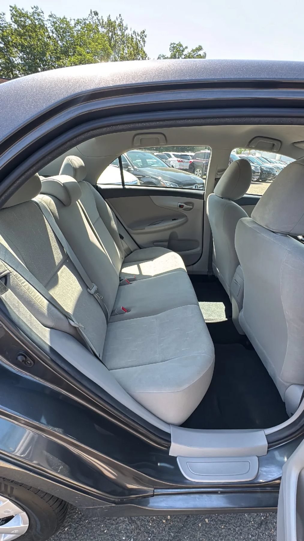 Used 2013 Toyota Corolla L FWD image 20