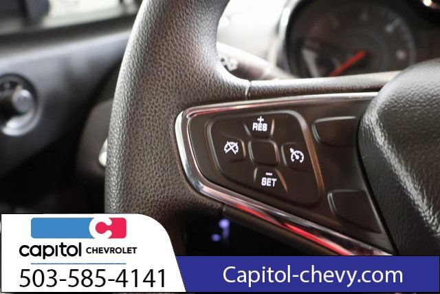 Used 2018 Chevrolet Cruze LT FWD image 19