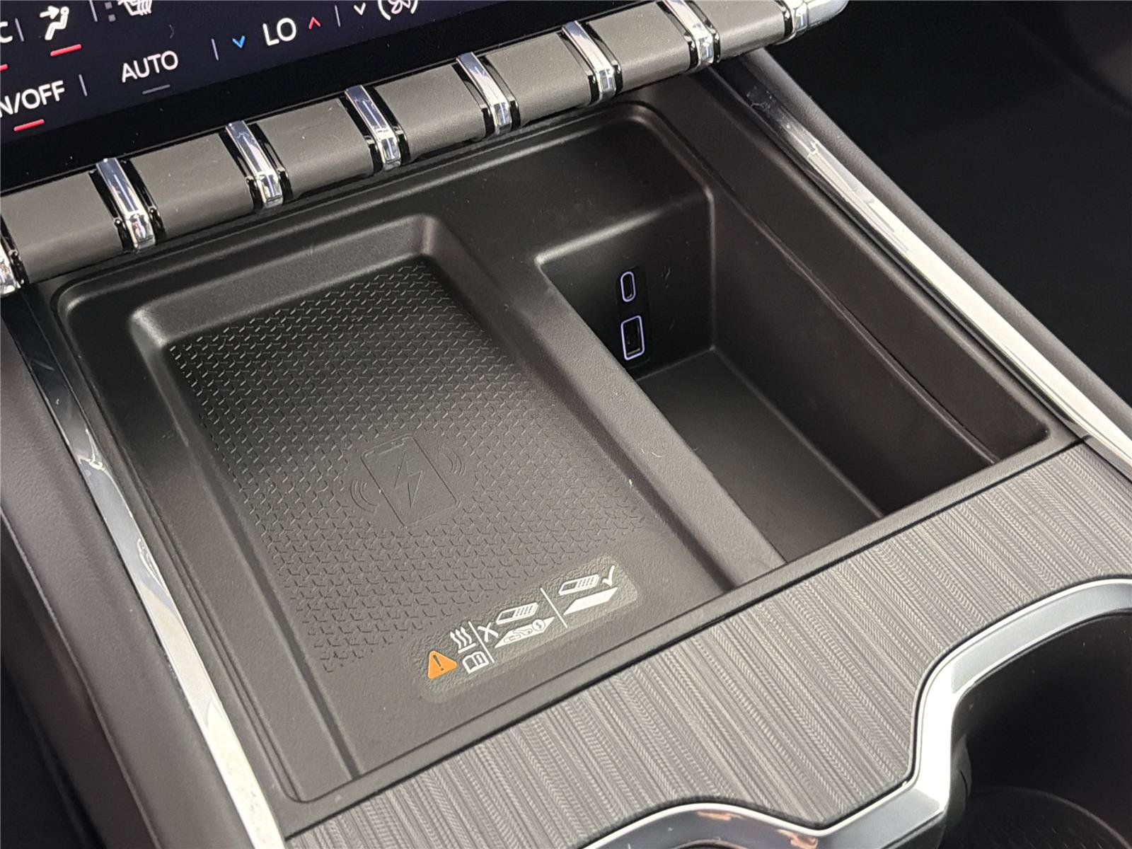 New 2026 GMC Acadia Elevation w/ Black Edition FWD image 34