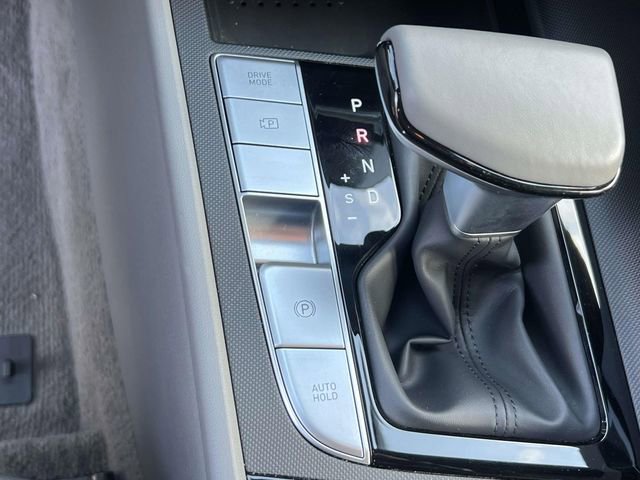 Certified 2023 Hyundai Elantra SEL w/ Convenience Package image 27