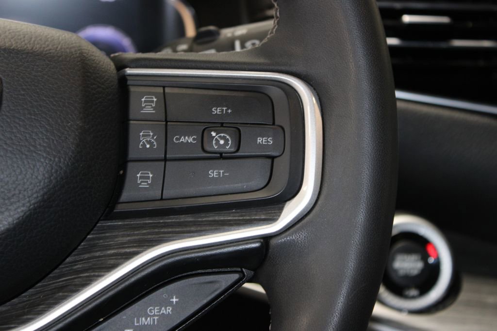 Used 2023 Jeep Wagoneer Series II image 36