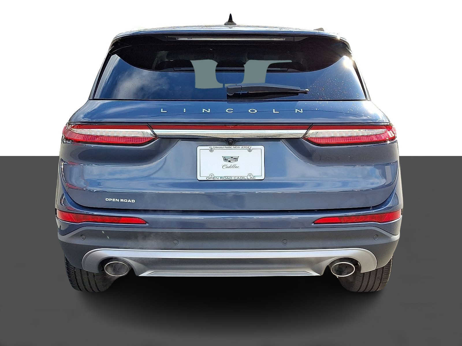 Used 2022 Lincoln Corsair AWD w/ Equipment Group 101A image 5