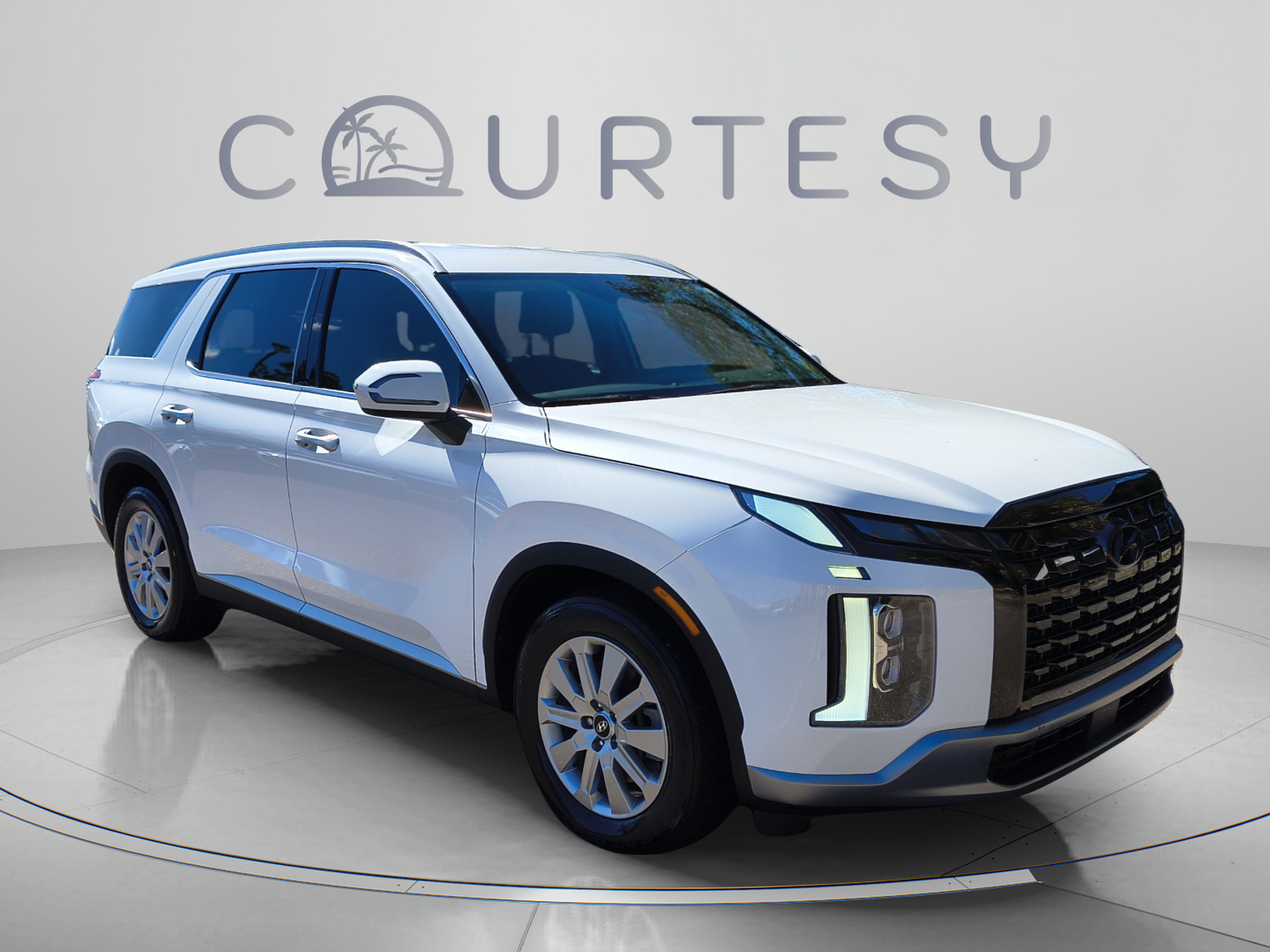 Used 2024 Hyundai Palisade SEL FWD image 7
