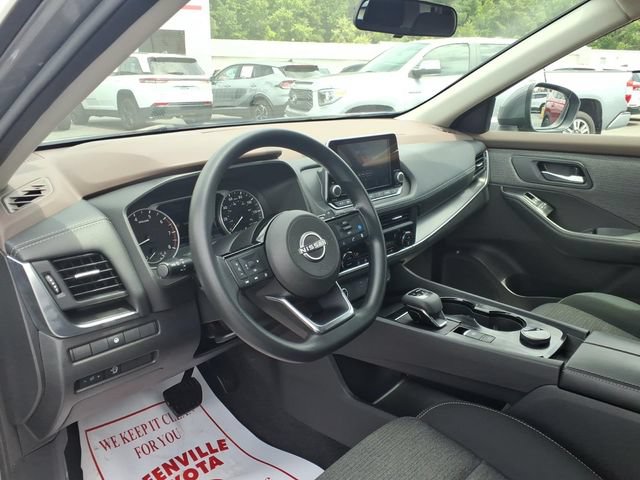 Used 2023 Nissan Rogue SV AWD/4WD image 16