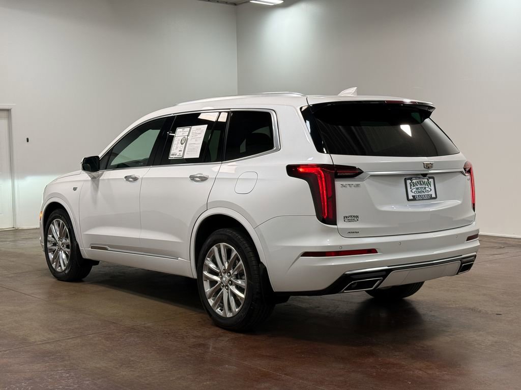 Used 2023 Cadillac XT6 Premium Luxury image 26
