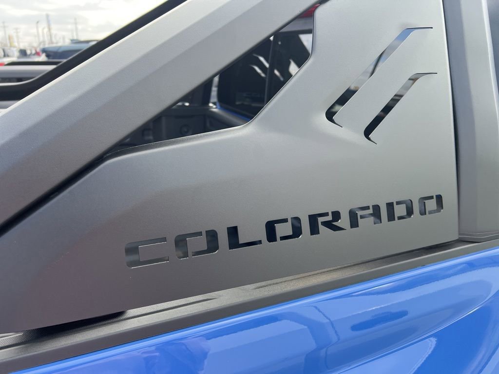 New 2026 Chevrolet Colorado Trail Boss w/ Midnight Edition AWD/4WD image 4