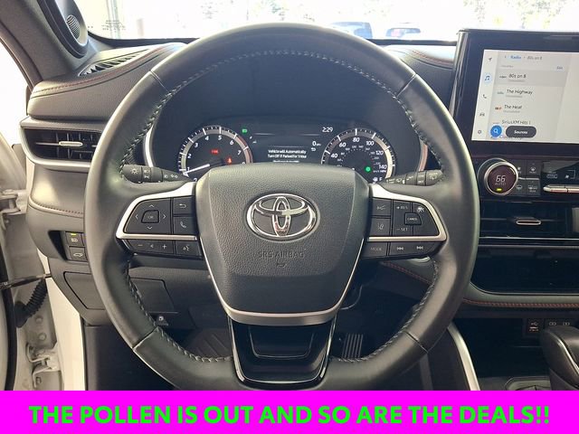 Certified 2024 Toyota Highlander XSE image 25