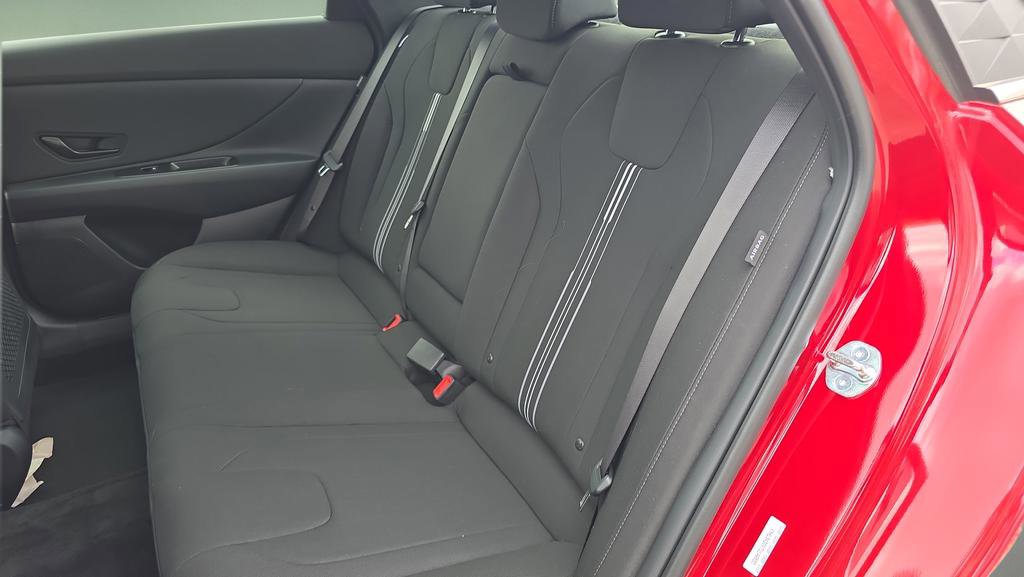 New 2026 Hyundai Elantra SEL Sport Premium FWD image 10