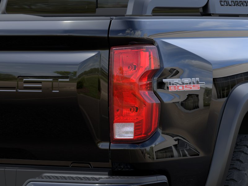 New 2026 Chevrolet Colorado Trail Boss w/ Midnight Edition AWD/4WD image 41
