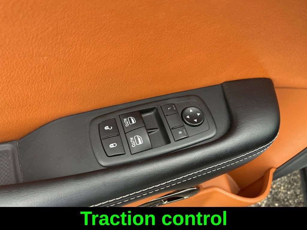 Used 2019 Dodge Challenger SRT Hellcat RWD image 31