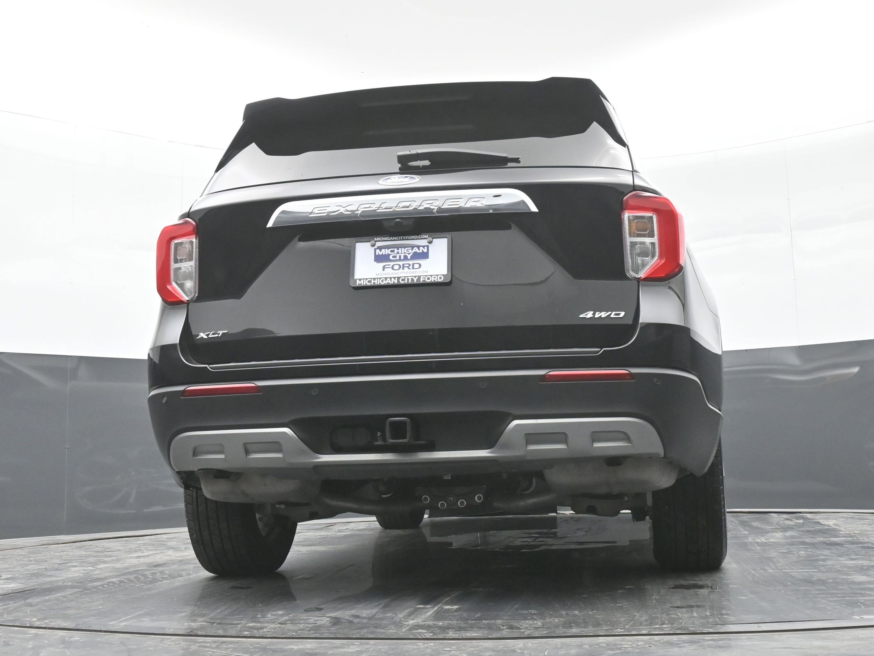 Used 2023 Ford Explorer XLT w/ Equipment Group 202A image 45