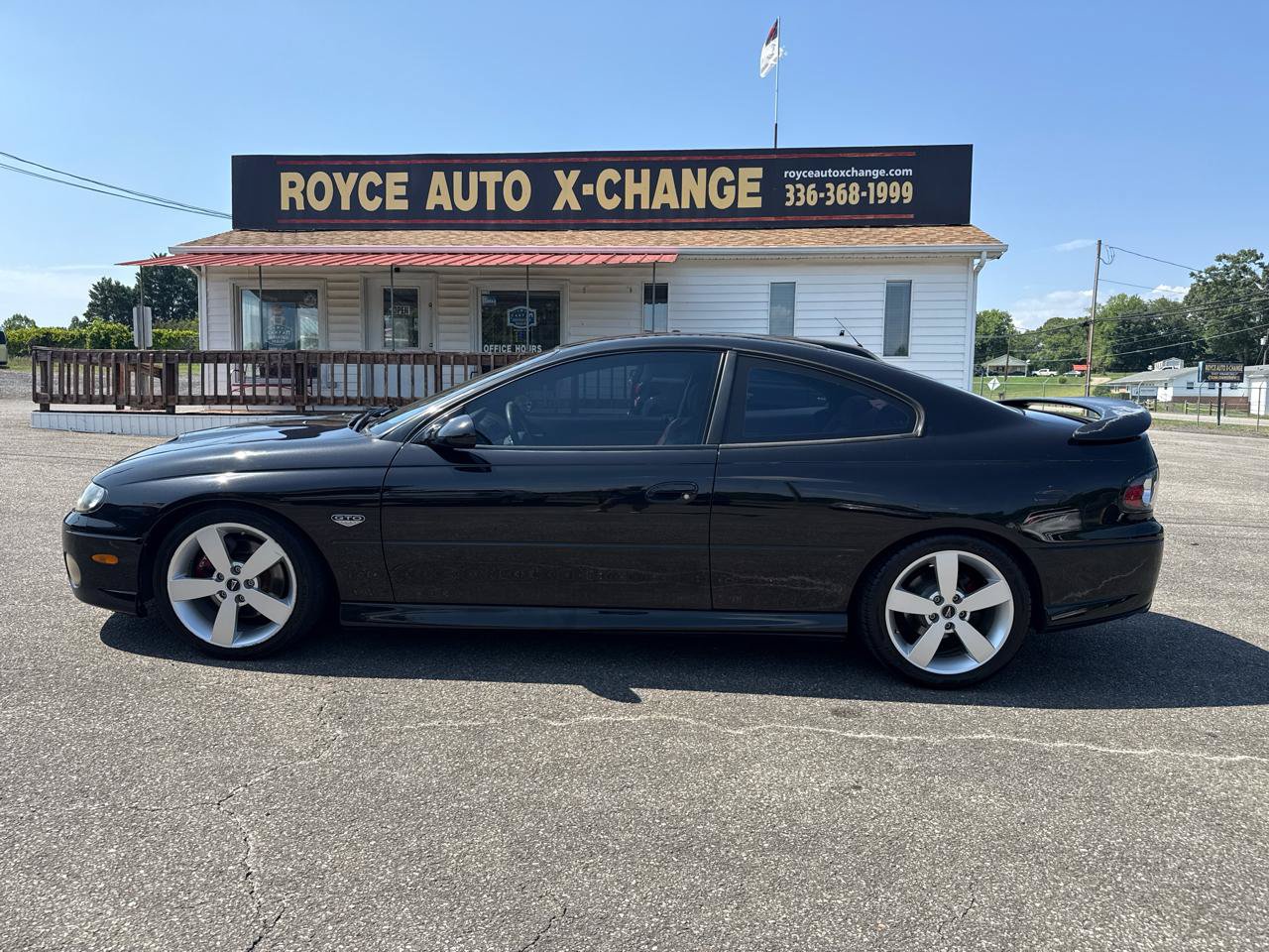 Used 2006 Pontiac GTO RWD image 19