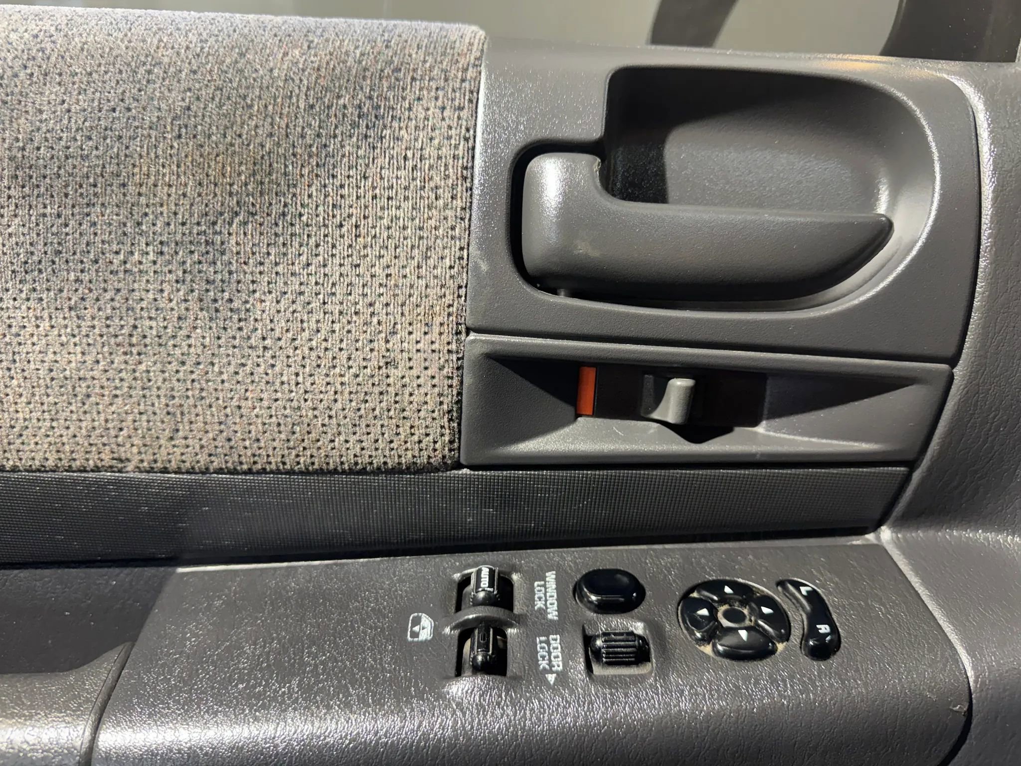 Used 2002 Dodge Dakota Sport image 9