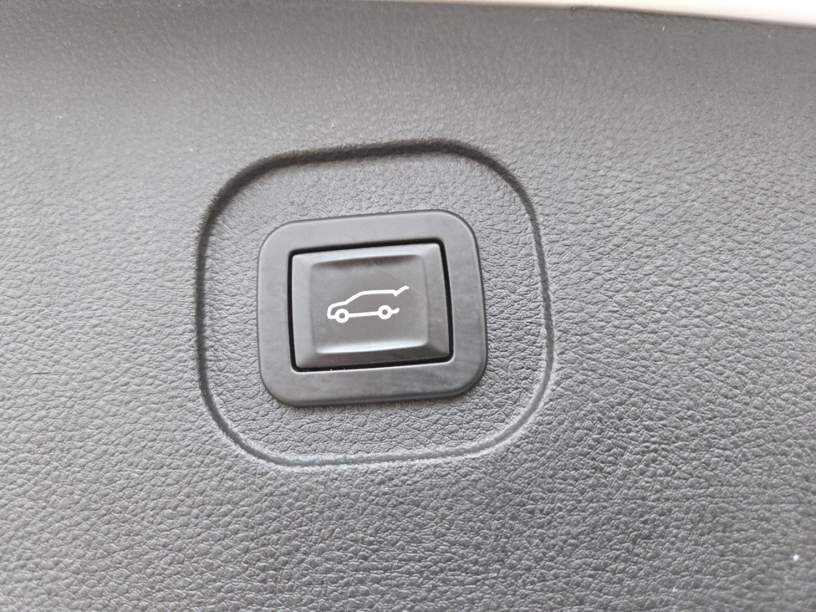 Used 2016 Chevrolet Equinox LT image 19