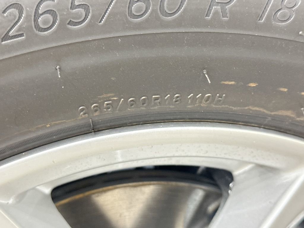 New 2025 Jeep Grand Cherokee L Laredo image 48