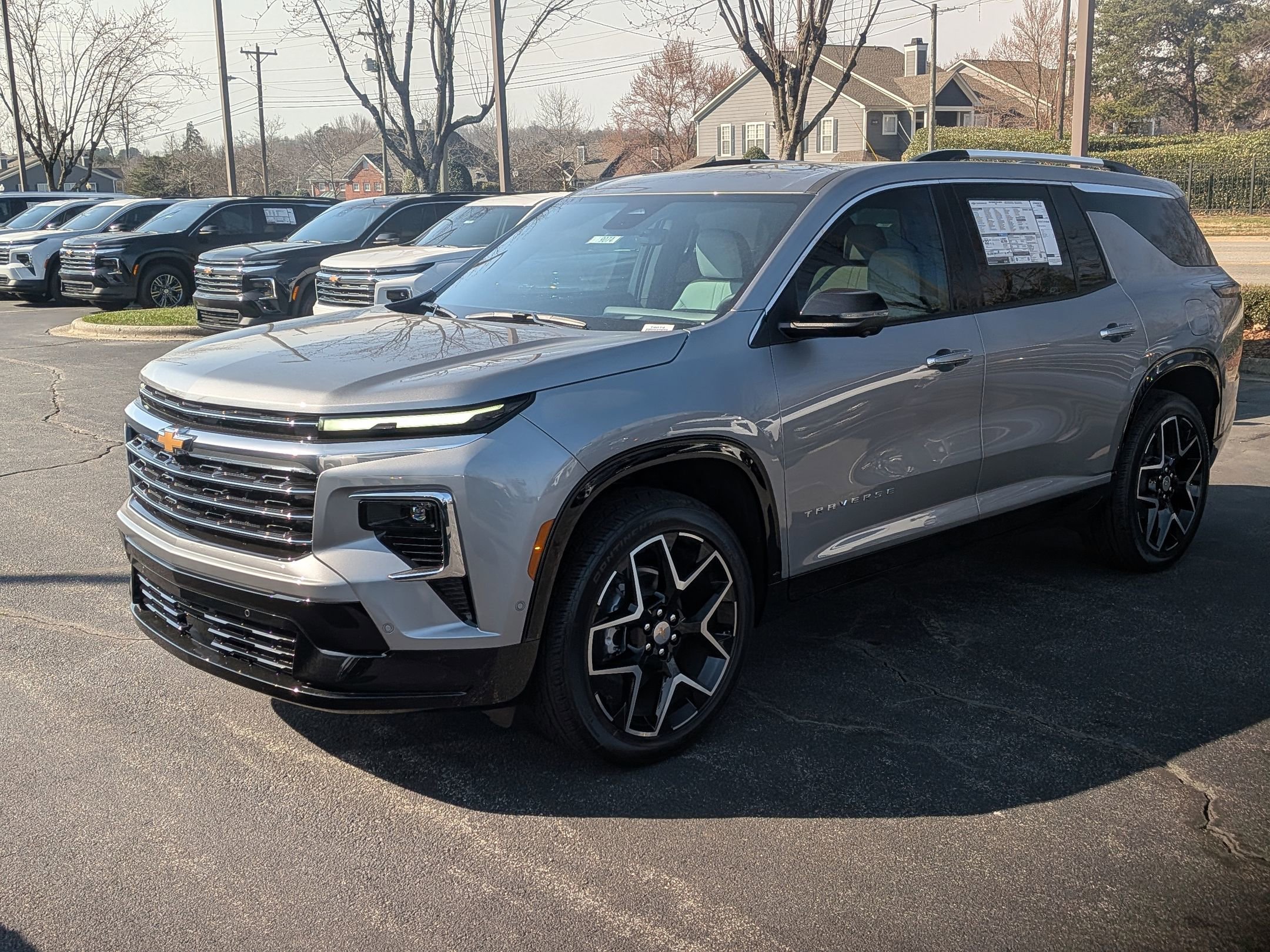 New 2026 Chevrolet Traverse High Country FWD image 3