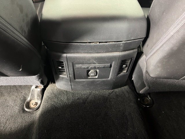 Used 2015 RAM 1500 Sport w/ Convenience Group AWD/4WD image 29