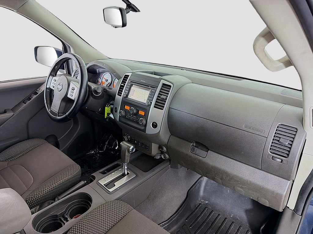 Used 2019 Nissan Frontier PRO-4X image 17
