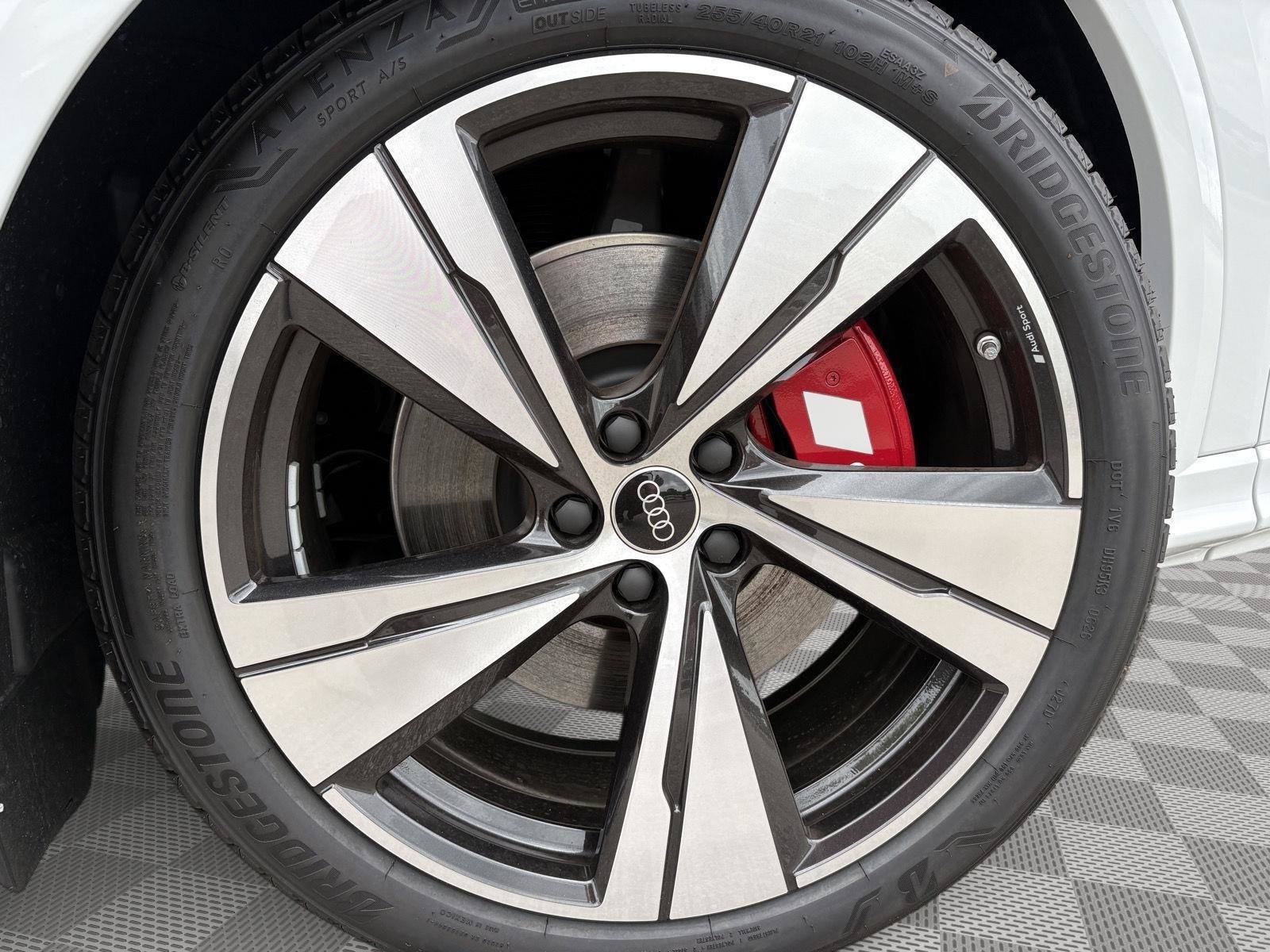 New 2026 Audi SQ5 Premium Plus AWD/4WD image 9