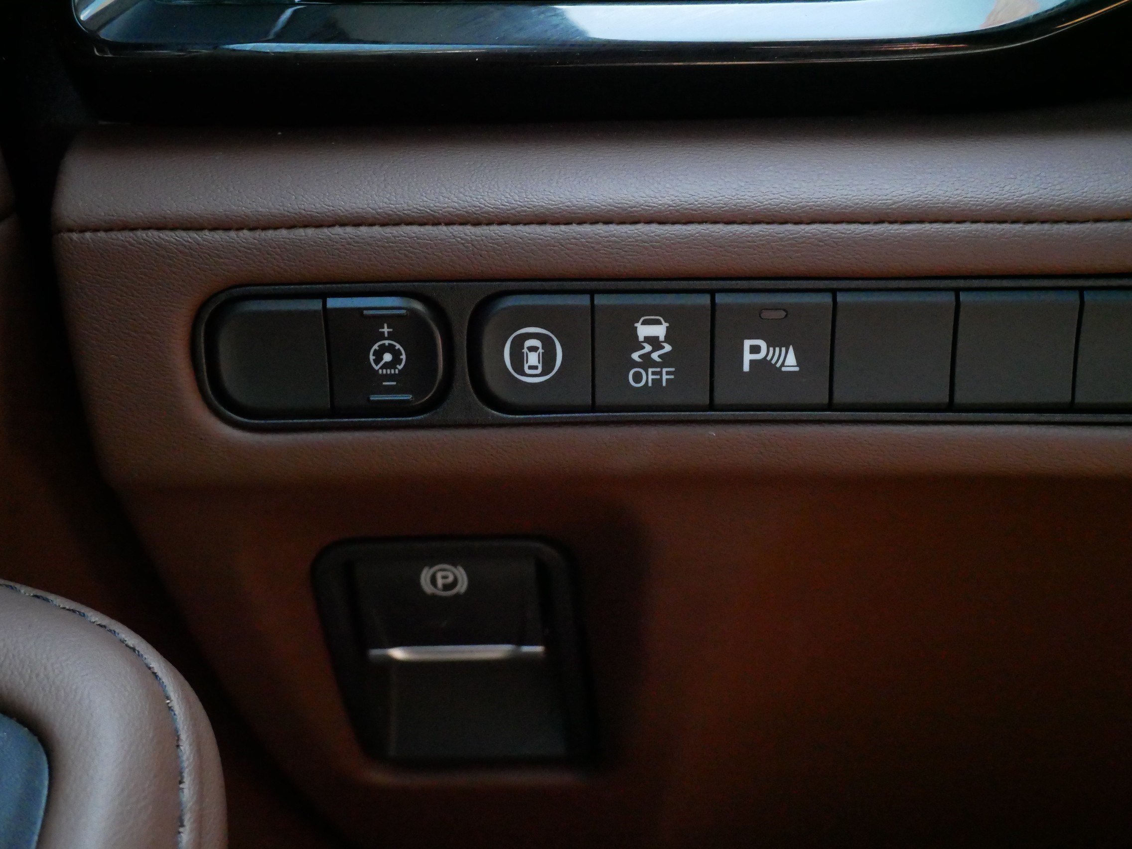 Used 2023 Acura MDX FWD w/ Technology Package image 28