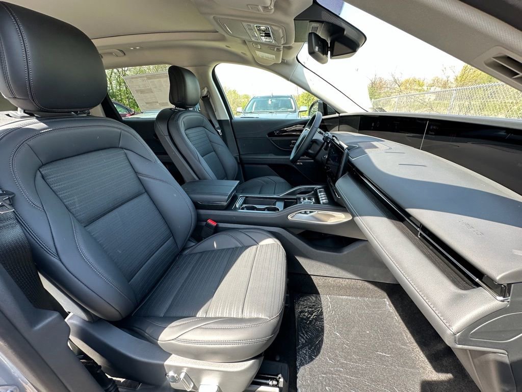 New 2026 Lincoln Nautilus Reserve AWD/4WD image 23