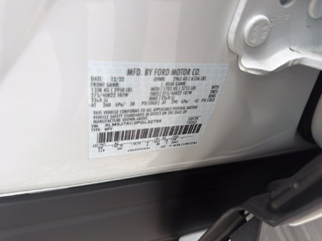 Used 2023 Lincoln Aviator Reserve w/ Equipment Group 201A AWD/4WD image 33