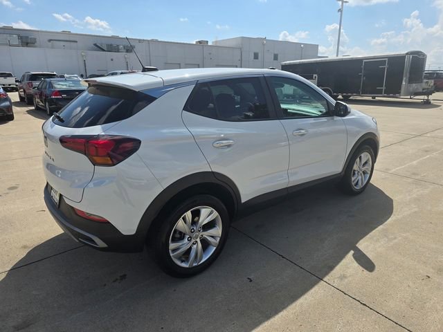Used 2024 Buick Encore GX Preferred AWD/4WD image 15