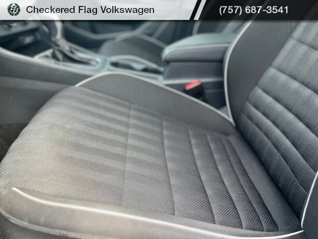 Used 2024 Volkswagen Jetta Sport FWD image 21