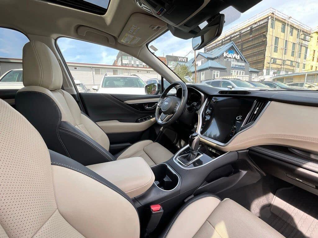 Used 2023 Subaru Outback Limited AWD/4WD image 18