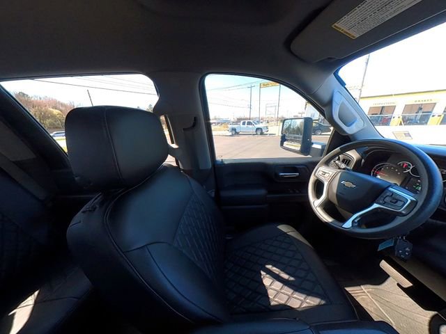 Used 2022 Chevrolet Silverado 2500 Custom w/ Custom Value Package image 32