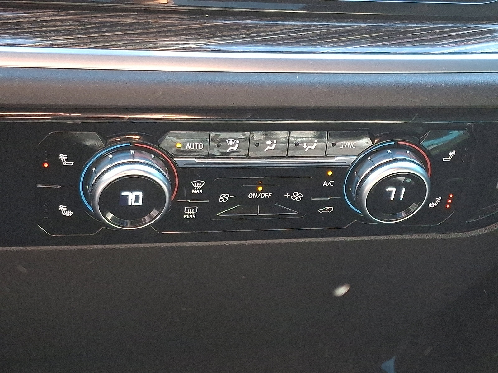 Used 2022 GMC Sierra 1500 Elevation image 16