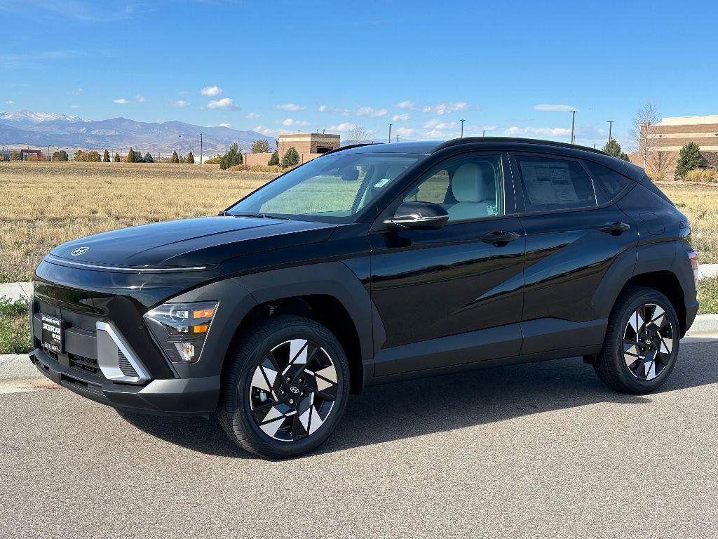 Used 2025 Hyundai Kona SEL image 1