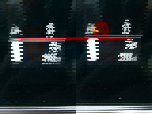 Used 2025 Kia Sorento S w/ Panoramic Sunroof Package image 26