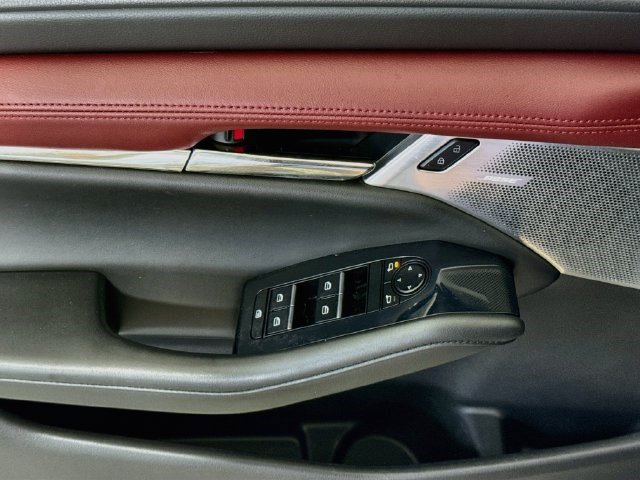 Used 2021 MAZDA MAZDA3 s FWD image 23