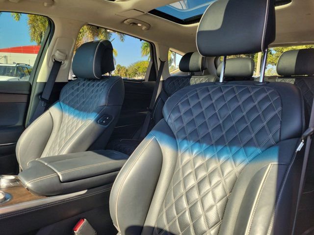 Used 2024 Genesis GV80 3.5T Prestige w/ Prestige Package image 26