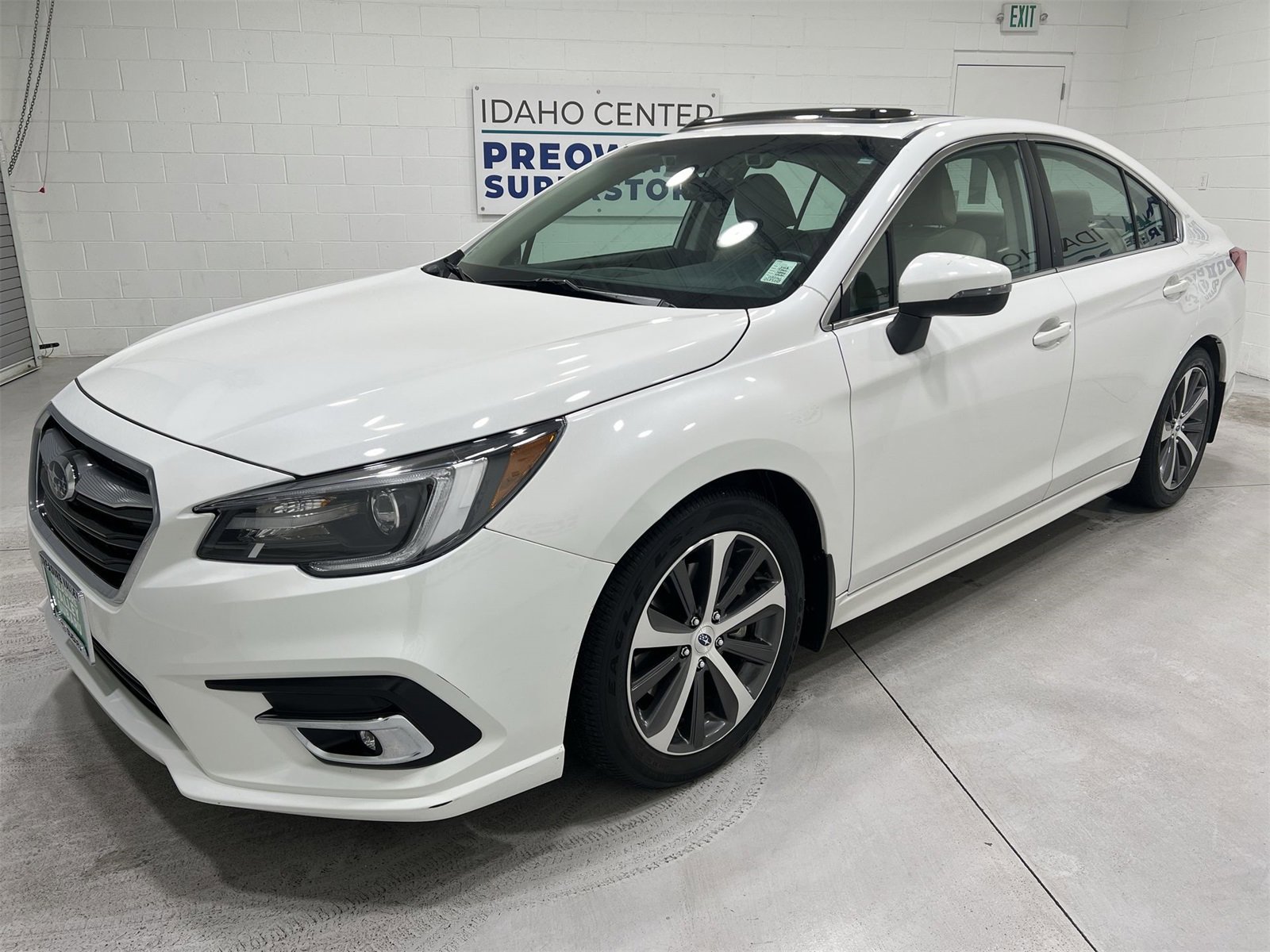 Used 2018 Subaru Legacy 3.6R Limited image 4