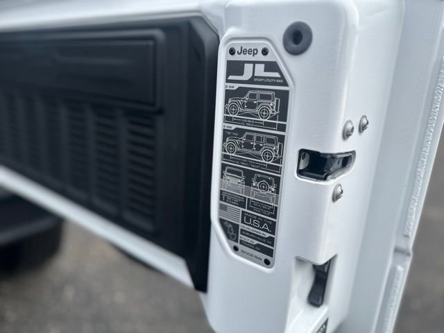 New 2025 Jeep Wrangler Sahara w/ Safety Group image 12