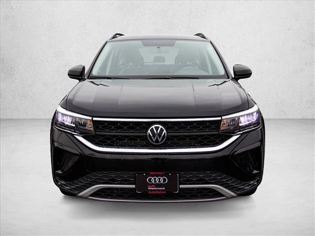 Used 2022 Volkswagen Taos S image 2