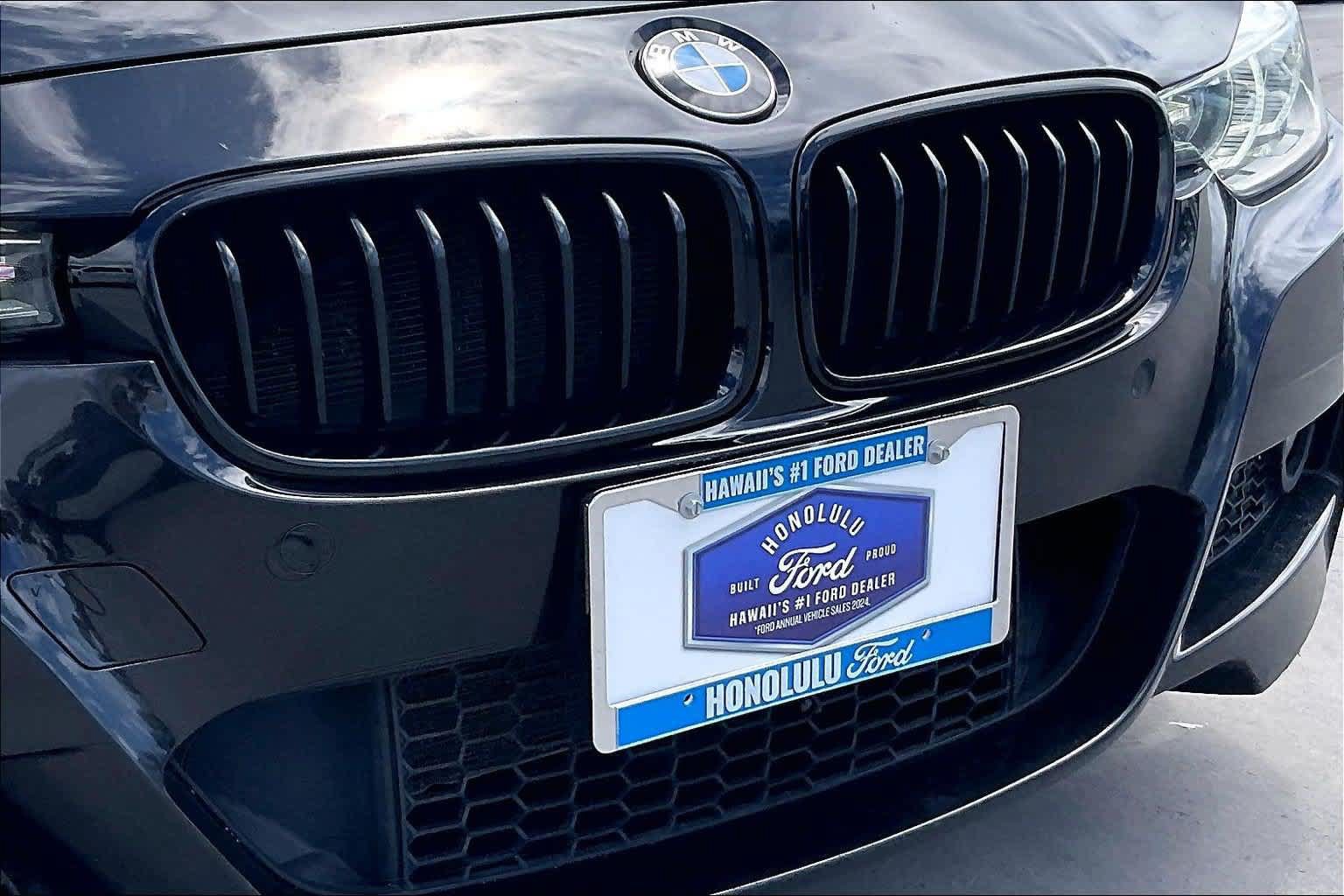 Used 2017 BMW 330i xDrive Sedan AWD/4WD image 33