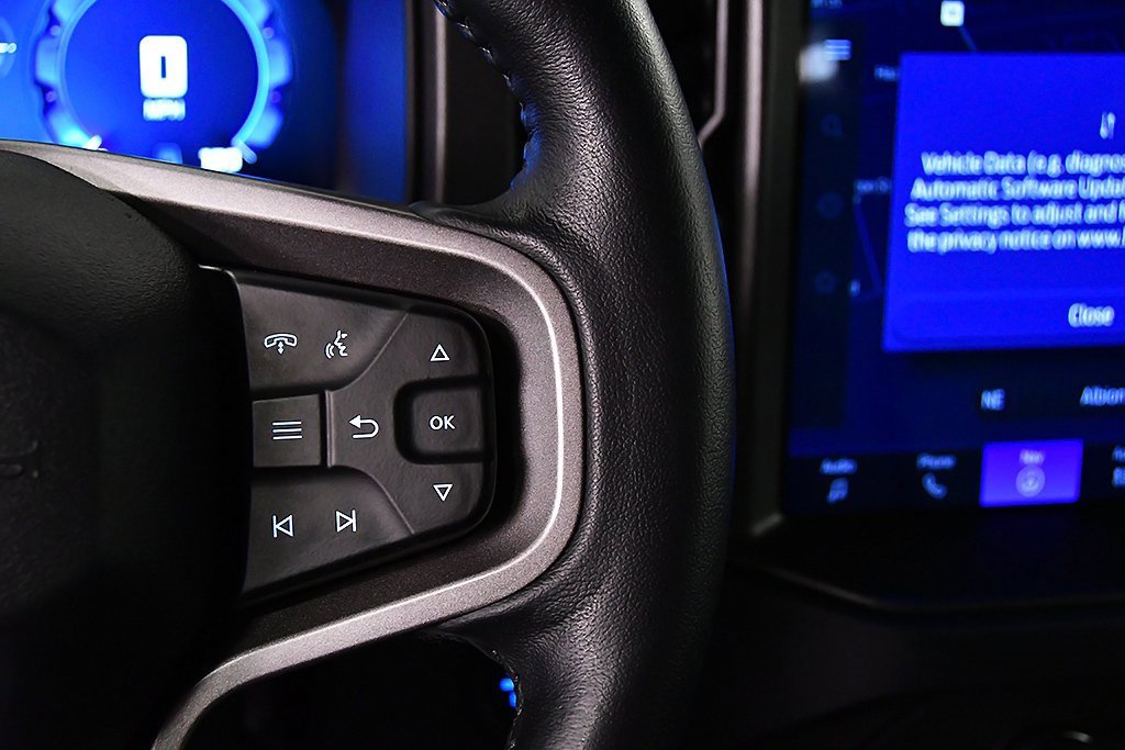 Used 2025 Ford Bronco Badlands image 20