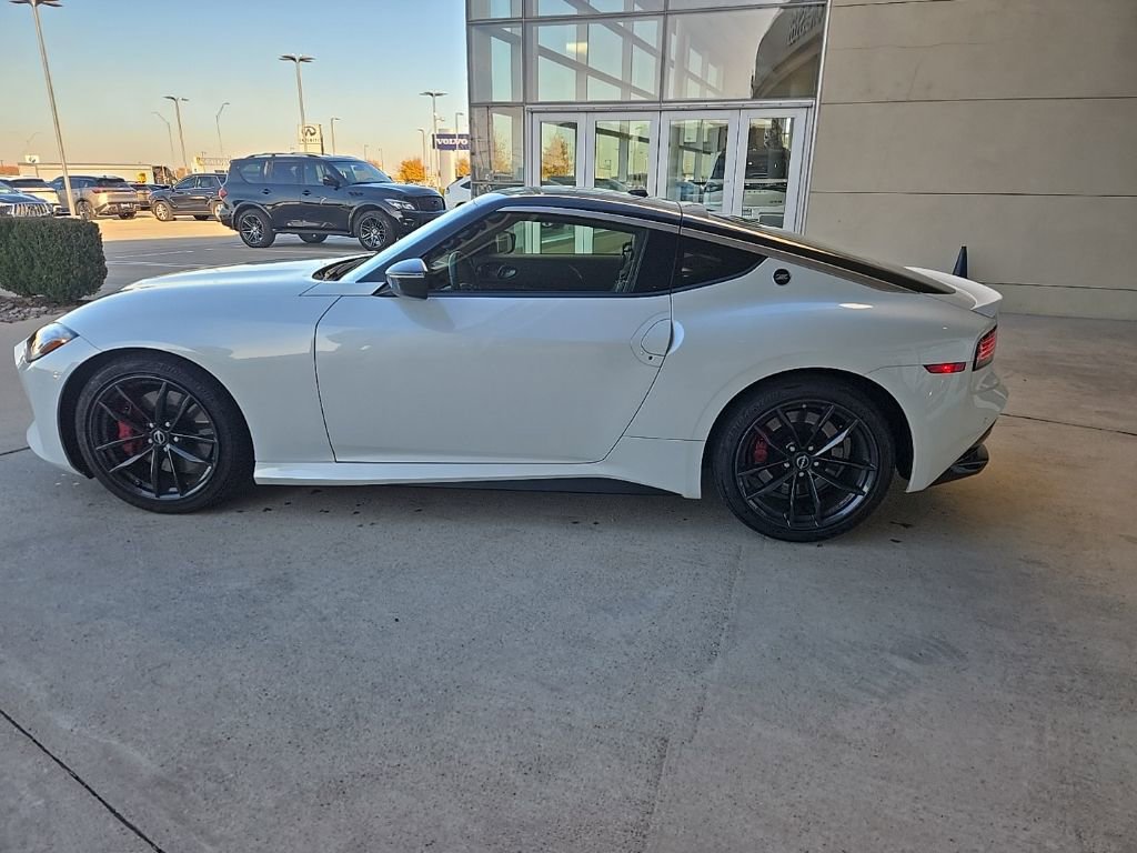 Used 2024 Nissan Z Performance w/ Floor Mat Package image 24