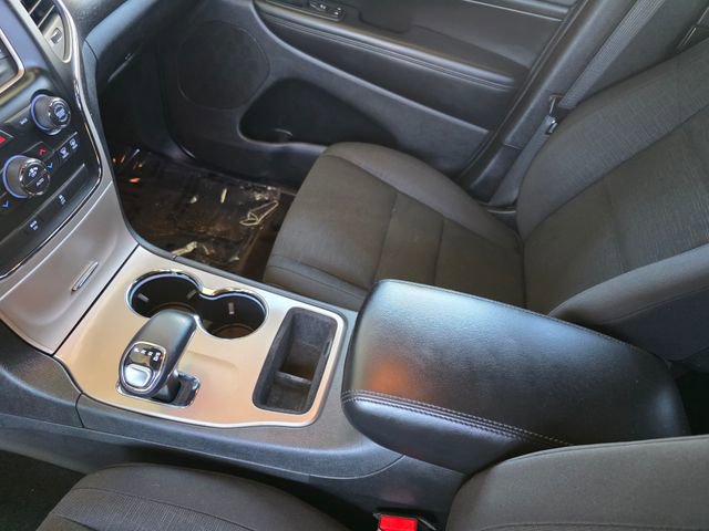 Used 2015 Jeep Grand Cherokee Laredo w/ Quick Order Package 23E AWD/4WD image 29