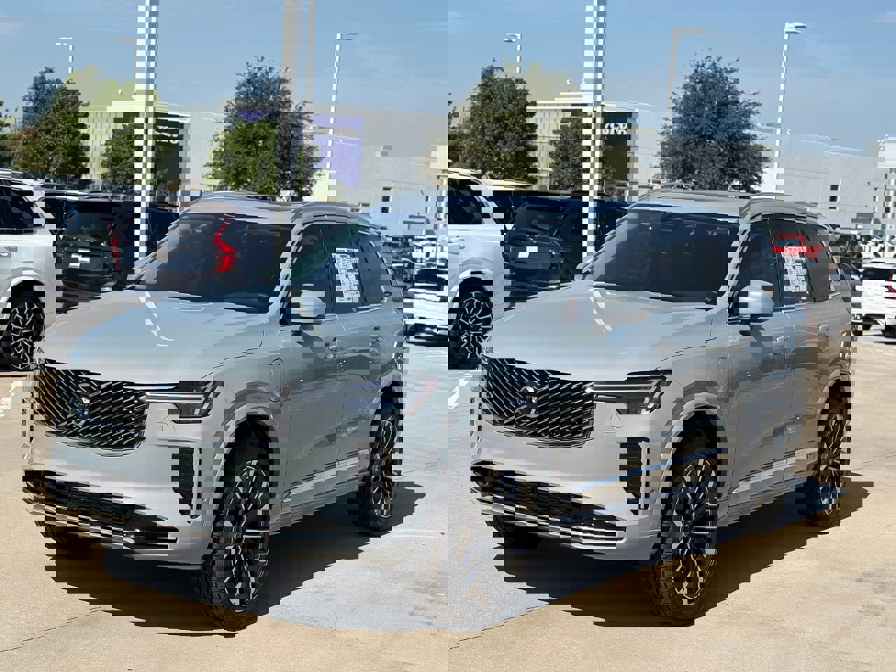 New 2026 Volvo XC90 T8 Plus video 2